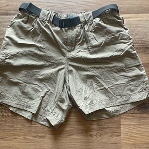 Columbia hiking shorts